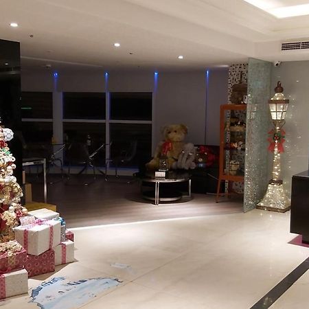 Hondow Hotel Taipei Bagian luar foto