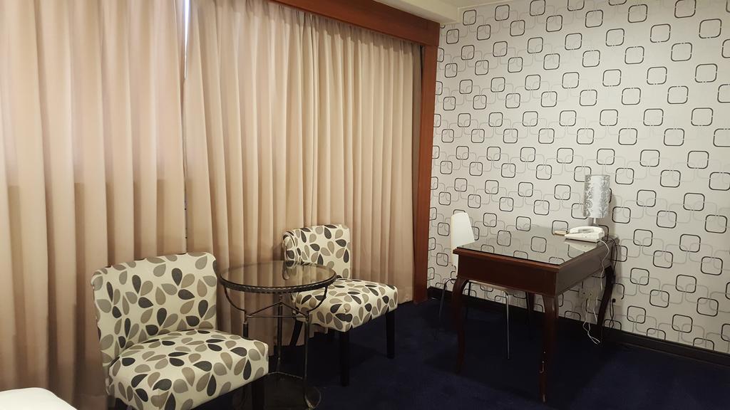 Hondow Hotel Taipei Bagian luar foto