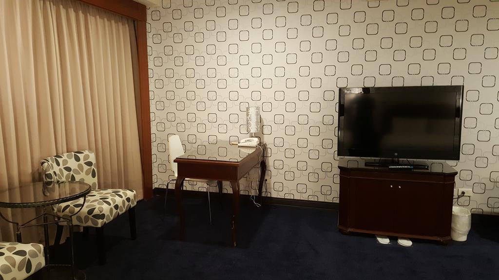 Hondow Hotel Taipei Bagian luar foto