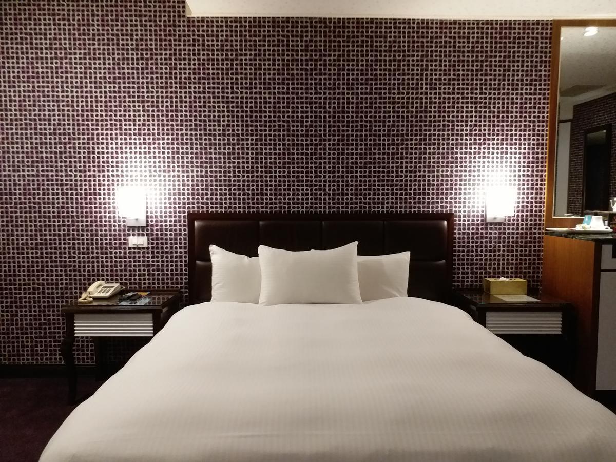 Hondow Hotel Taipei Bagian luar foto