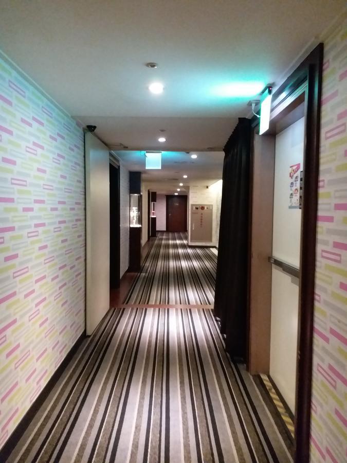 Hondow Hotel Taipei Bagian luar foto